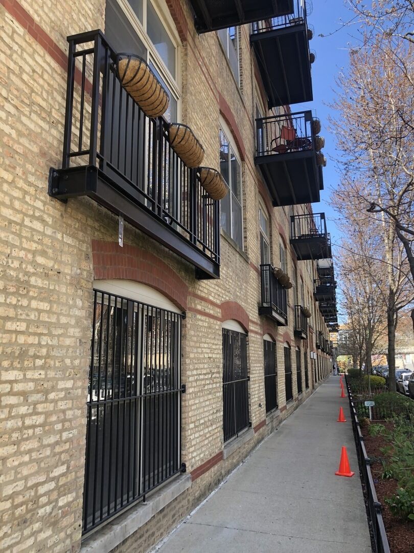 Property Photo: 1740 North Maplewood Avenue 311 IL 60647