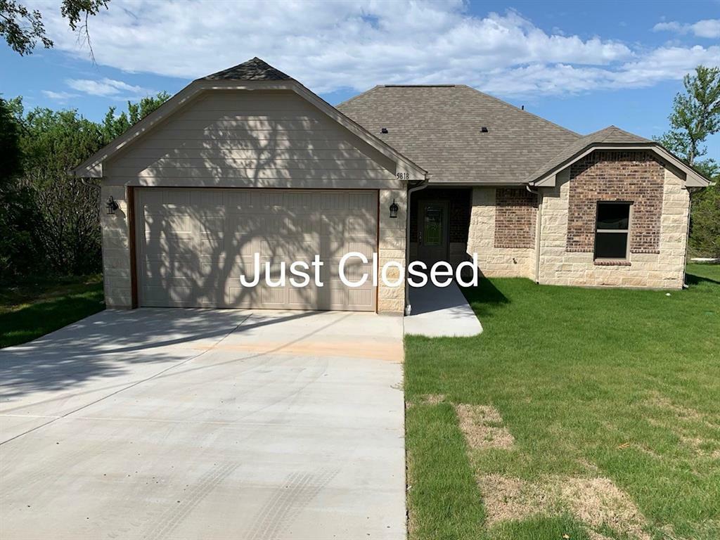 Photo de la propriété:  5818 Stonegate Circle  TX 76048 