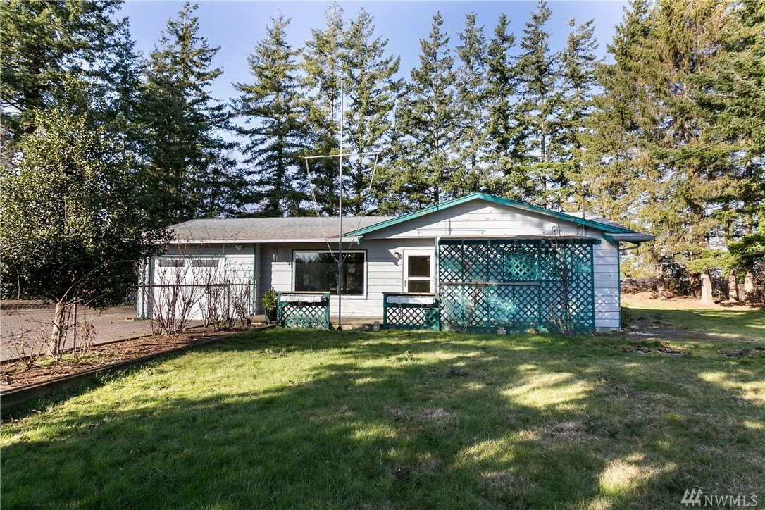 Property Photo:  744 W Axton Rd  WA 98226 