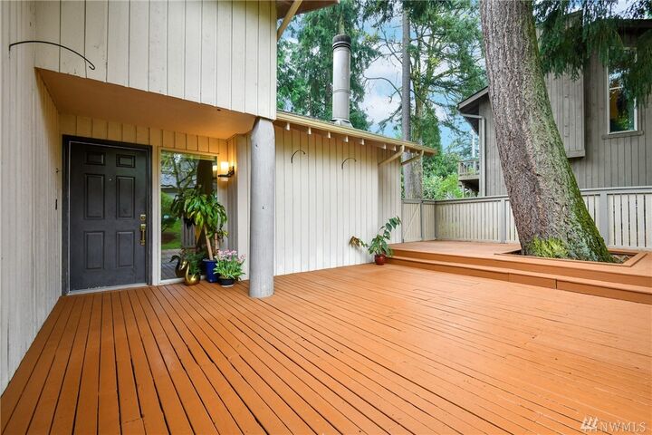 Property Photo:  6434  157th Place NE  WA 98052 