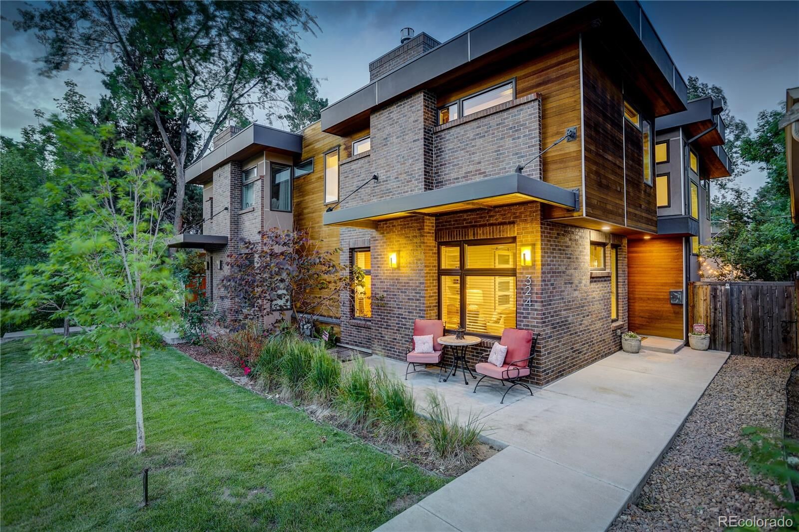 Property Photo:  324 S Franklin Street  CO 80209 
