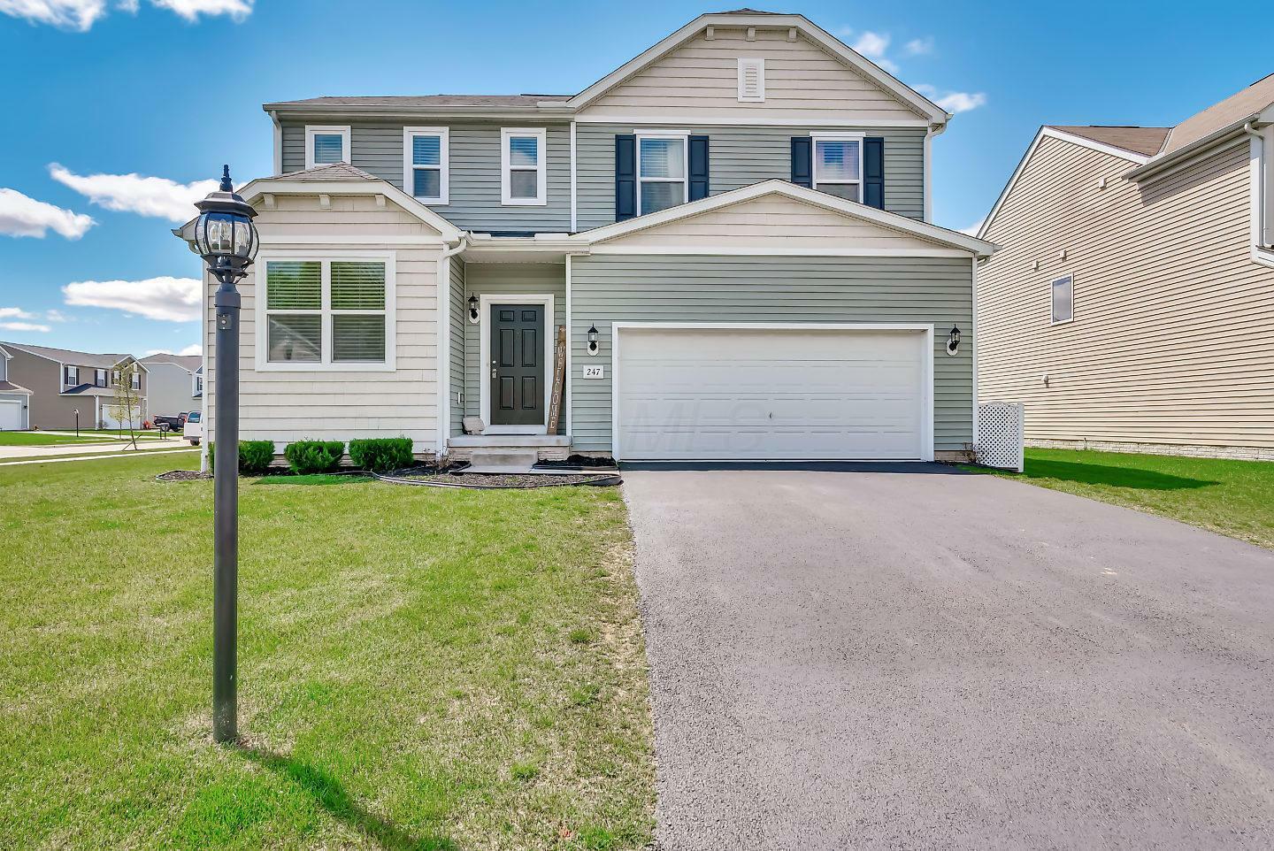 Property Photo: 247 Glen Crossing Drive OH 43062