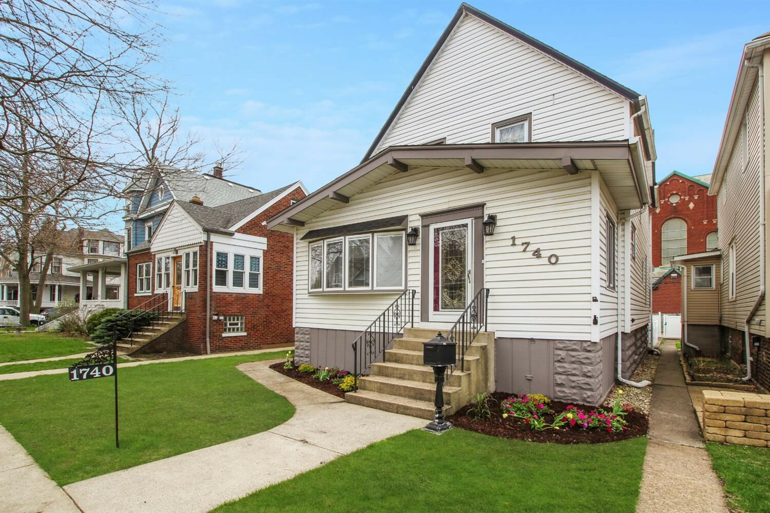 Property Photo: 1740 Sheridan Avenue IN 46394