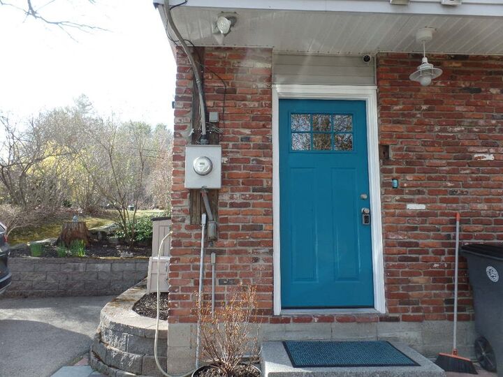 Property Photo: 107 Hackett Hill Road NH 03106
