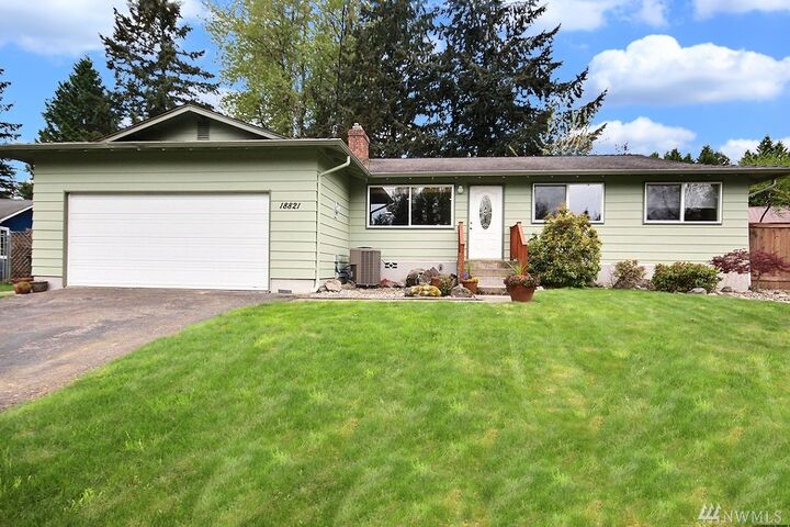 18821 SE 214th Street  Renton WA 98058 photo