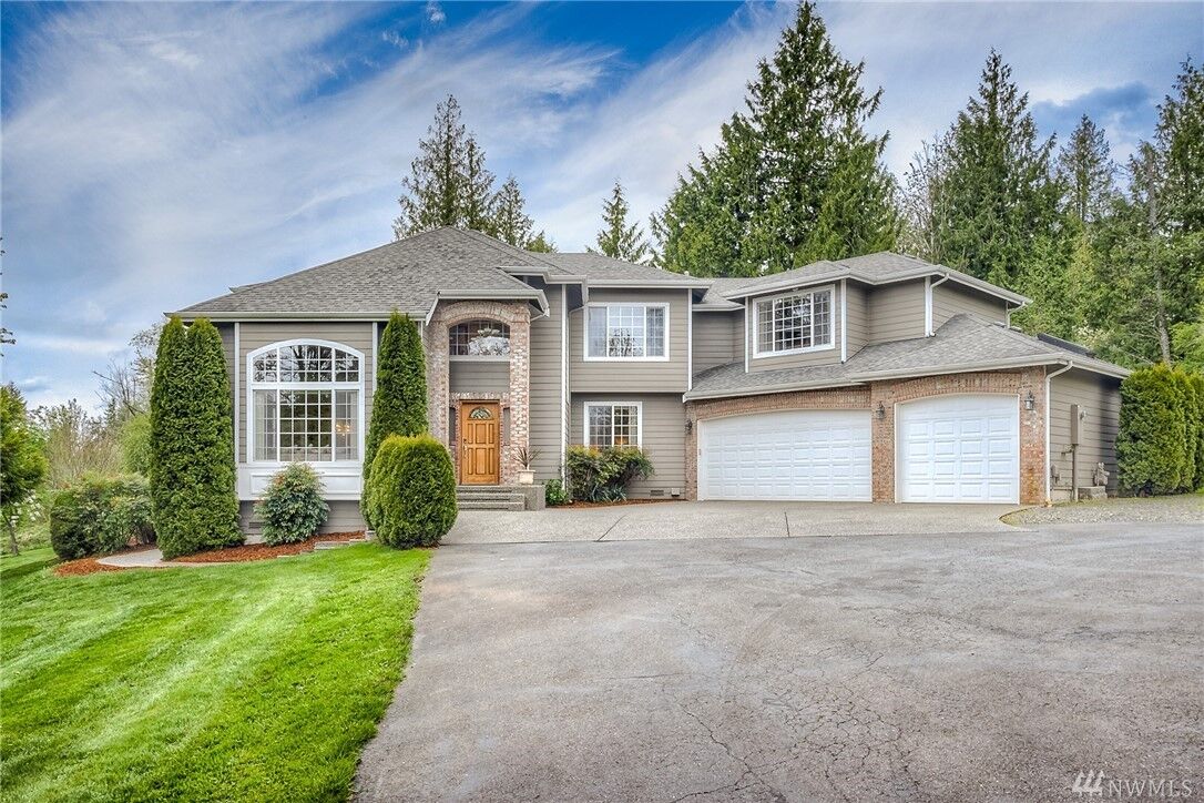 Property Photo:  15322 SE 240th Street  WA 98042 