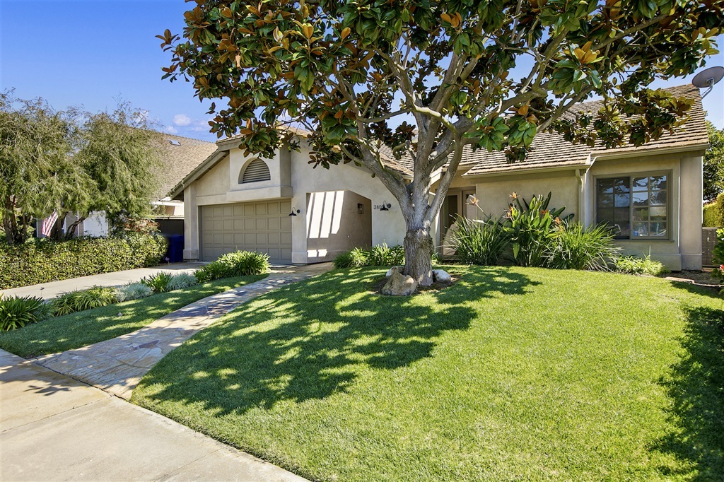 Property Photo:  3805 Avenida Feliz  CA 92091 