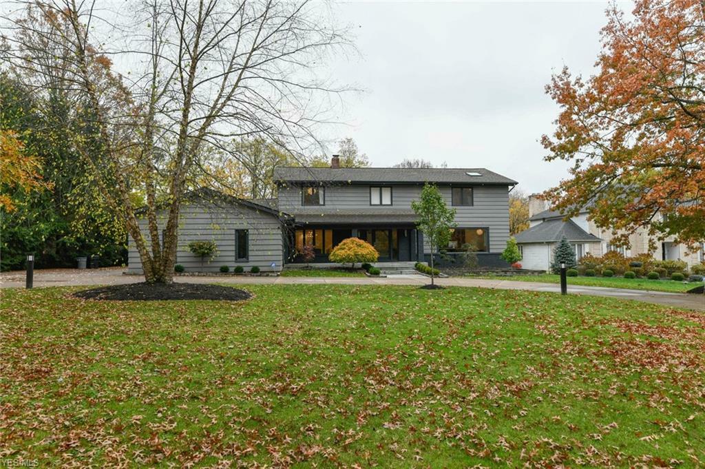 Property Photo: 31850 Chestnut Lane OH 44124