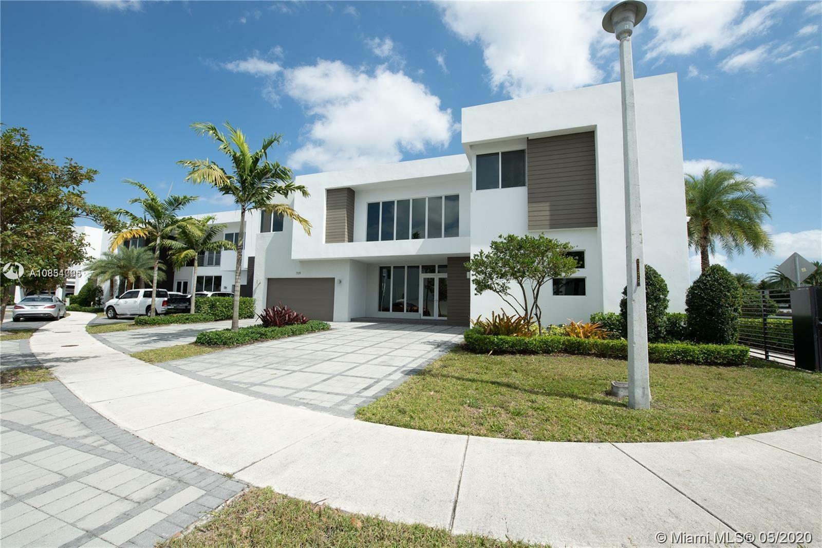 Property Photo: 7519 NW 102nd Ct FL 33178
