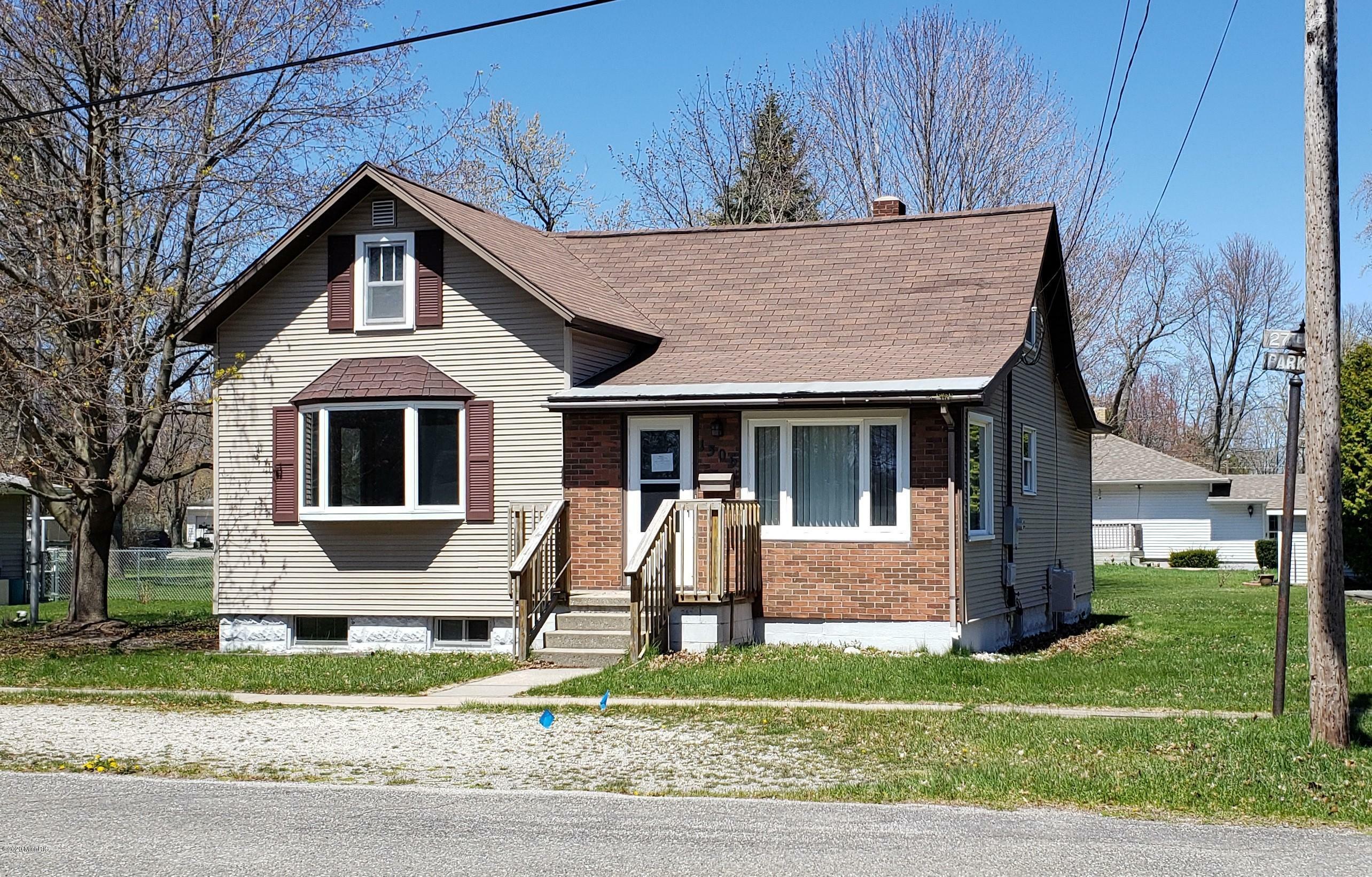 Property Photo:  1306 27th Street  MI 49660 