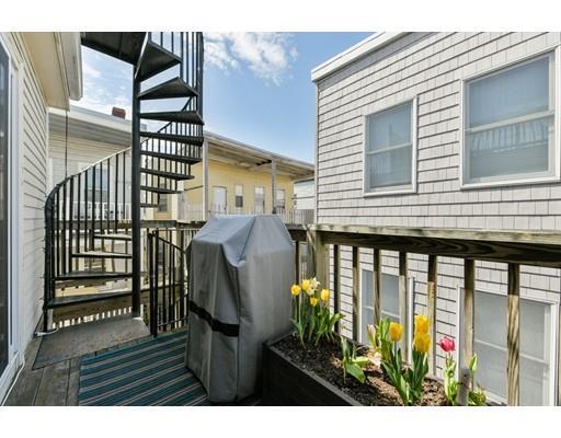 Property Photo:  732 E 6th St 3  MA 02127 