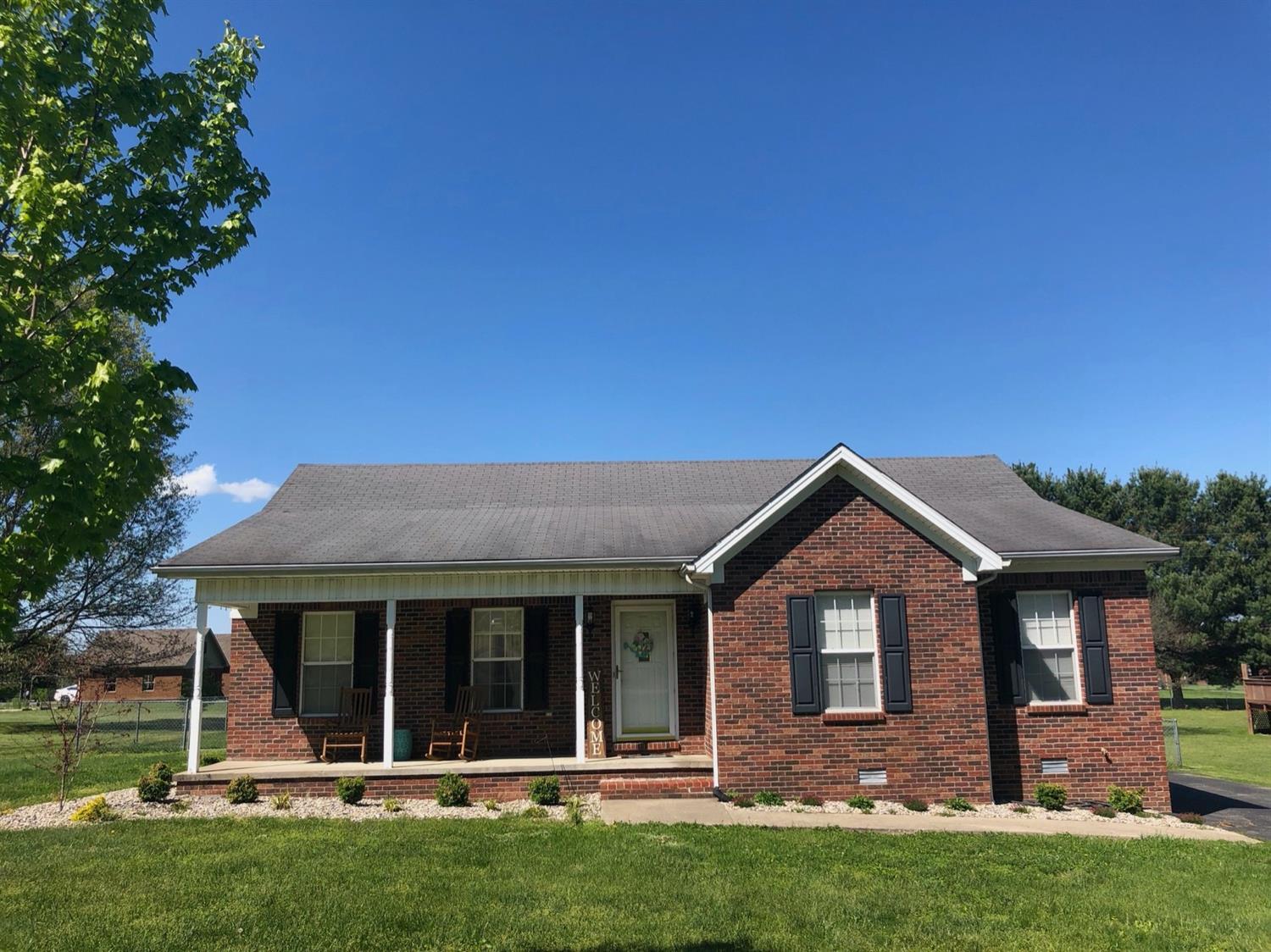 Property Photo: 124 Arcadia View KY 40484
