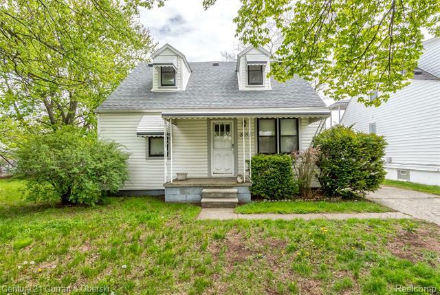 Property Photo:  5654 Kingsbury Street  MI 48127 