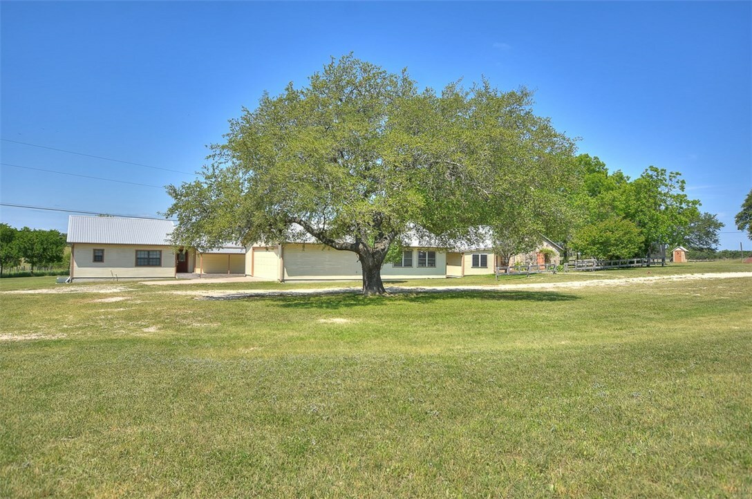 Property Photo:  3424 Briggs Road  TX 76549 