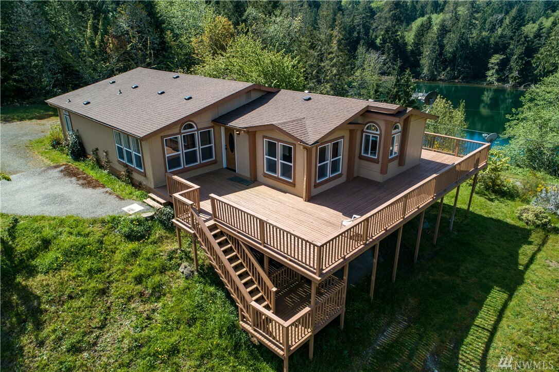 Property Photo:  1113 Black Point Rd  WA 98320 