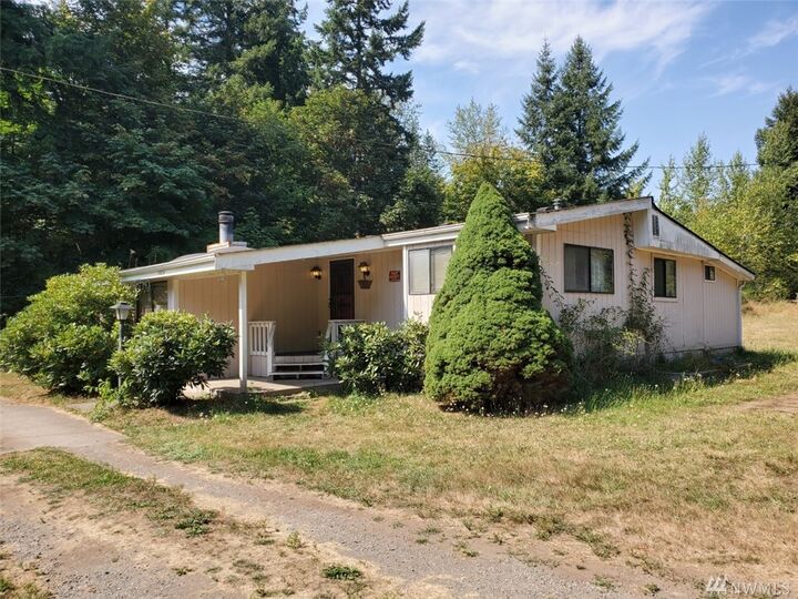 Property Photo:  17036 153rd Ave SE  WA 98597 