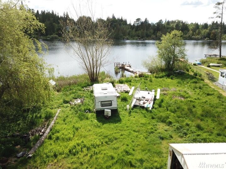 18023 E Lake Desire Dr SE  Renton WA 98058 photo