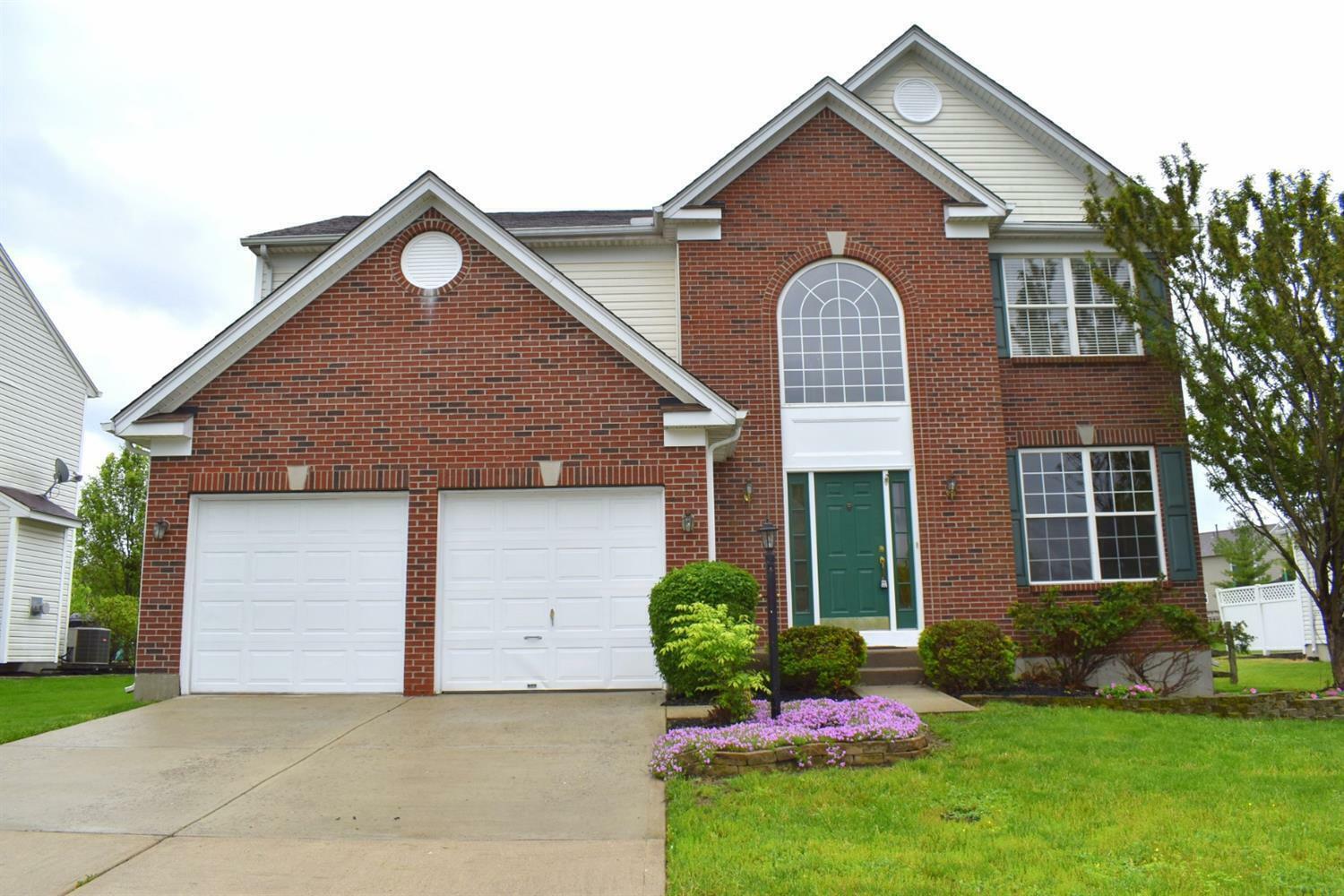 Property Photo: 6577 Falling Leaves Ct OH 45040
