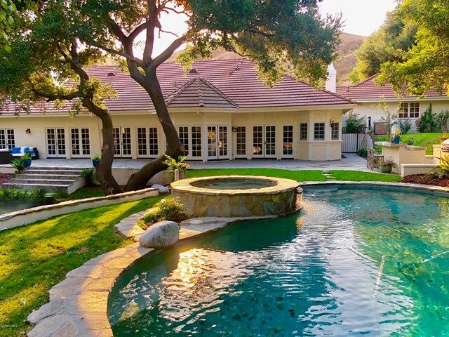 Property Photo:  1580 Aldercreek Place  CA 91362 