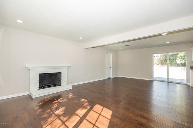 Property Photo:  3473 Carl Court  CA 91320 