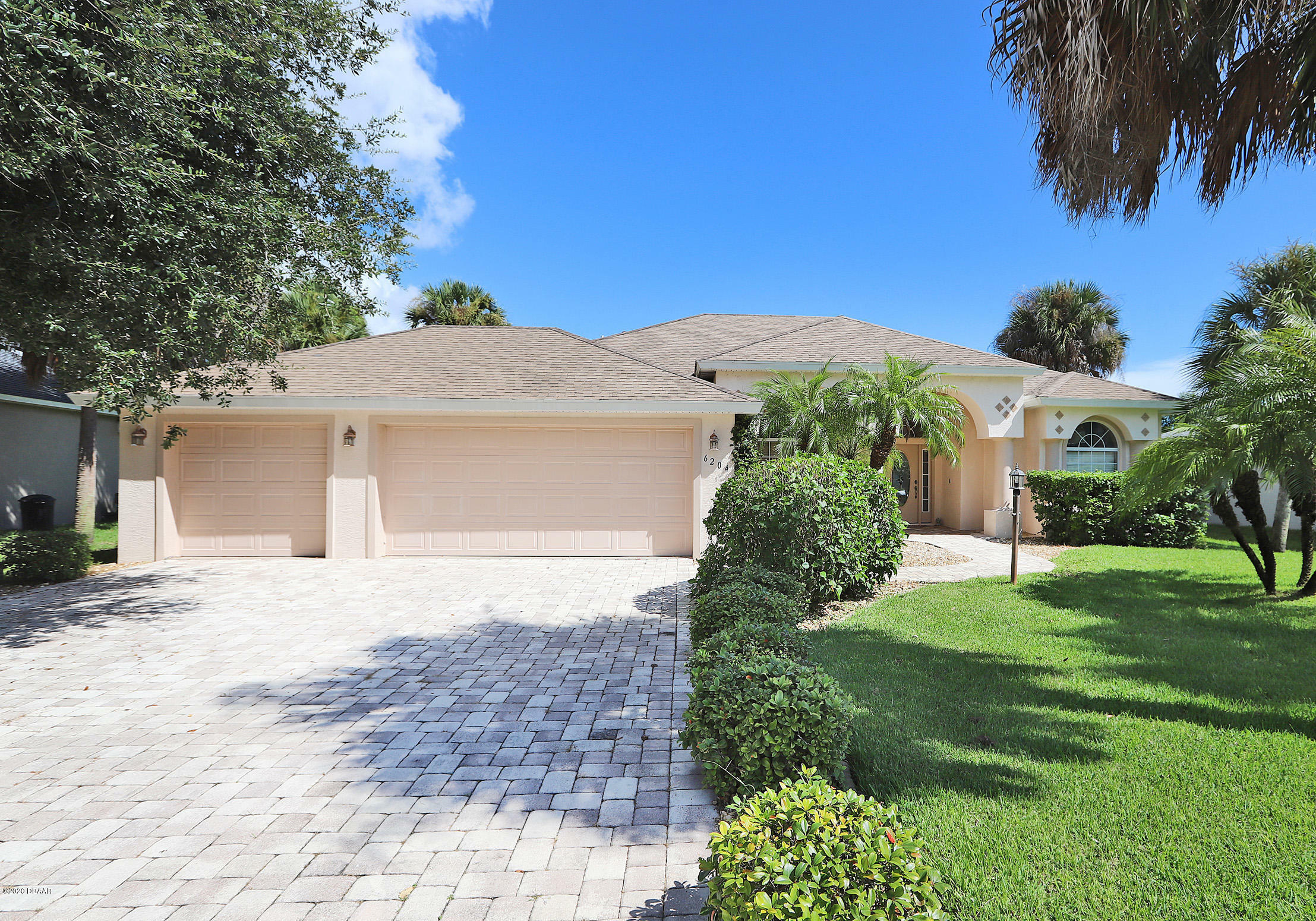 Property Photo:  6204 Morning Drive  FL 32127 