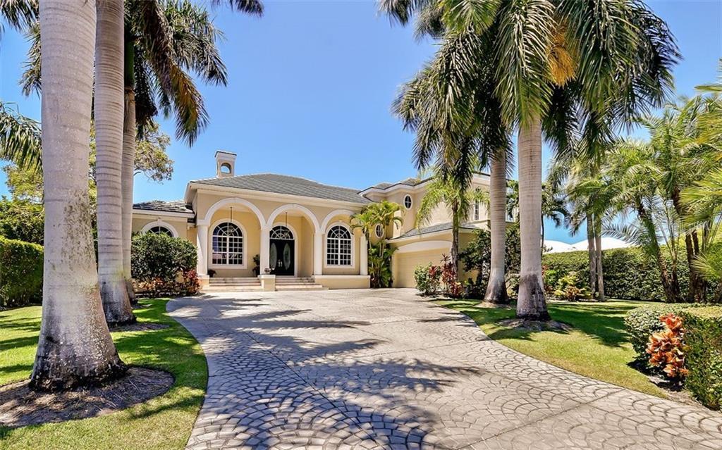 Property Photo: 438 Meadow Lark Drive FL 34236