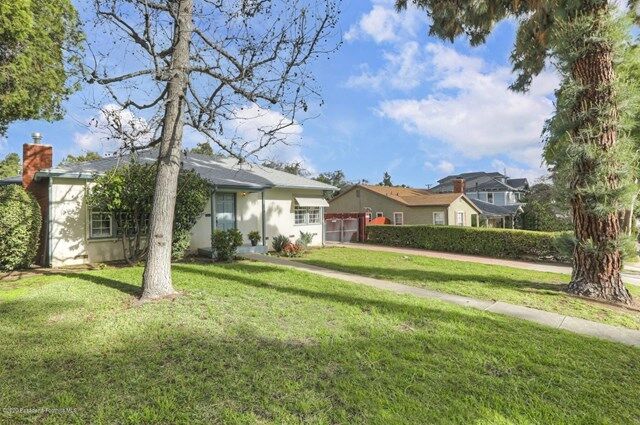Property Photo:  248 N Canyon Boulevard  CA 91016 