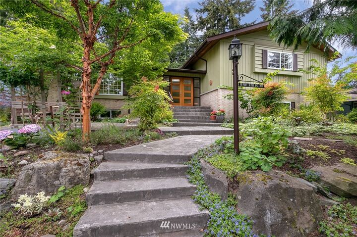 19718  6th Avenue NW  Shoreline WA 98177 photo