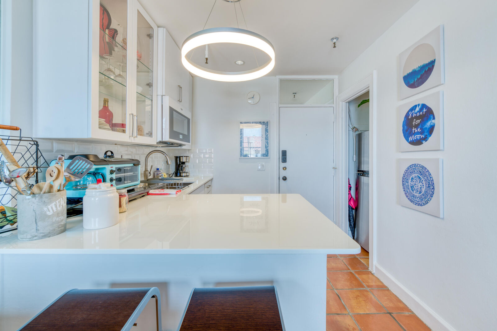 Property Photo:  