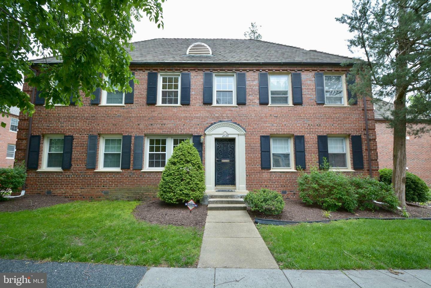 Property Photo: 2120 Suitland Terrace SE DC 20020