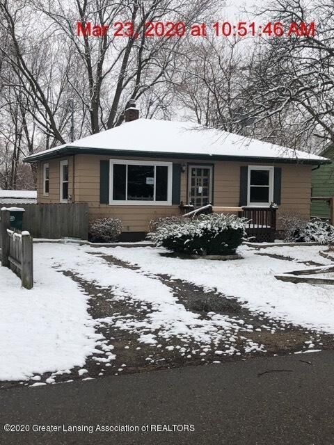 Property Photo:  617 W Howe Avenue  MI 48906 