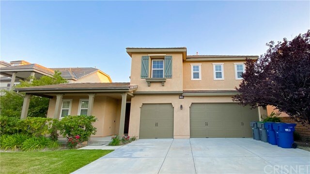 Property Photo:  17018 Strawberry Pine Court  CA 91387 