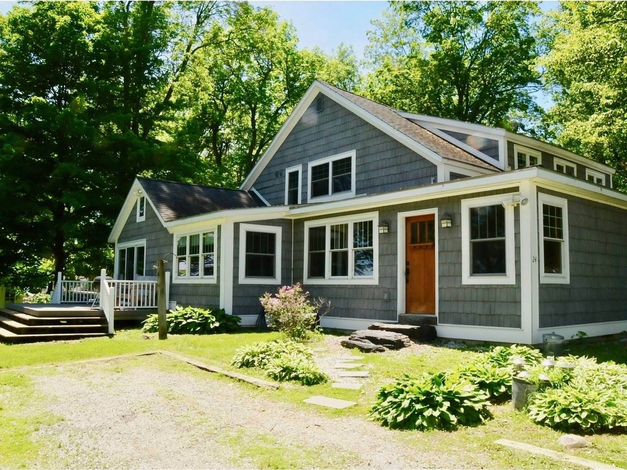 Property Photo:  24 Briarcliff Drive  VT 05474 