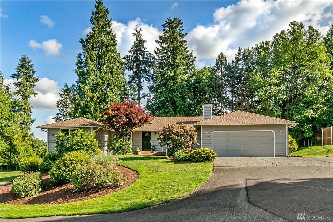 23709 Meridian Ave S  Bothell WA 98021 photo