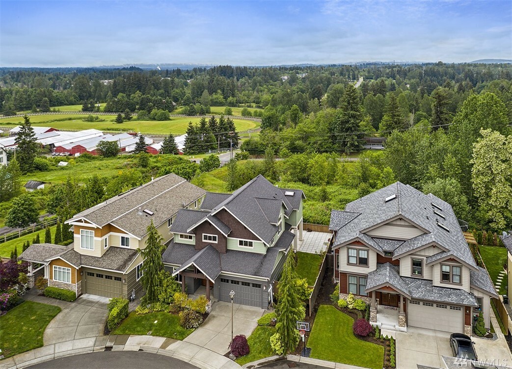 Property Photo: 13032 SE 288th Place WA 98092