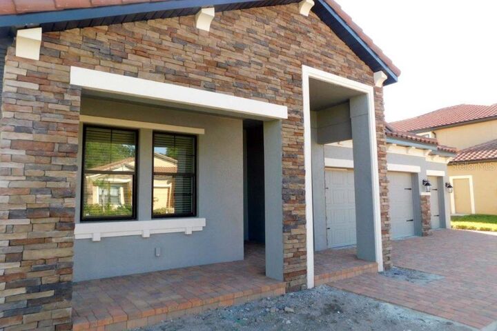 Property Photo: 3937 Aquilla Drive 4184 FL 33810
