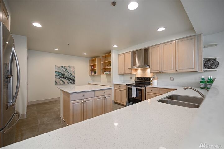 Property Photo: 177 107th Ave NE 2201 WA 98004