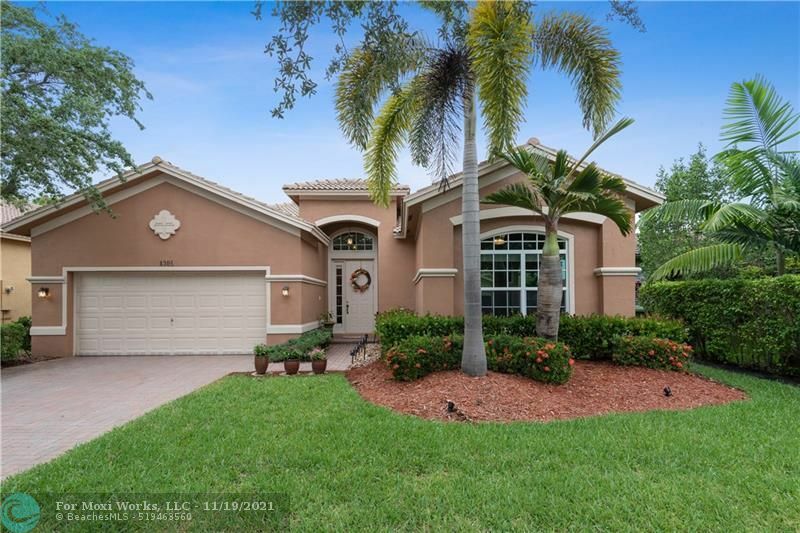 Property Photo:  4305 E Whitewater Ave  FL 33332 