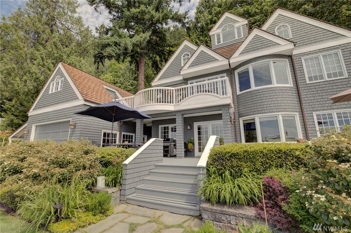 Property Photo:  11825  Tulare Way W  WA 98271 
