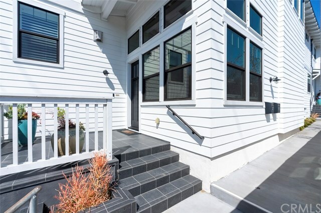 Property Photo:  216 N Prospect Avenue A  CA 90277 