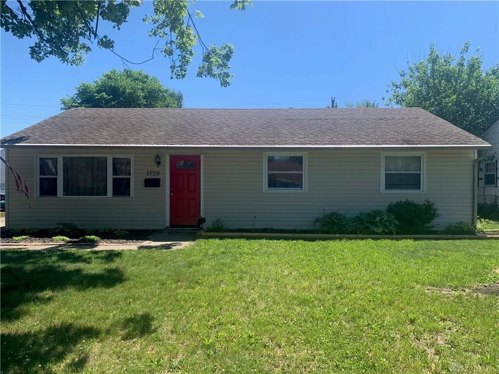 Property Photo: 1728 Rawson Place OH 45432
