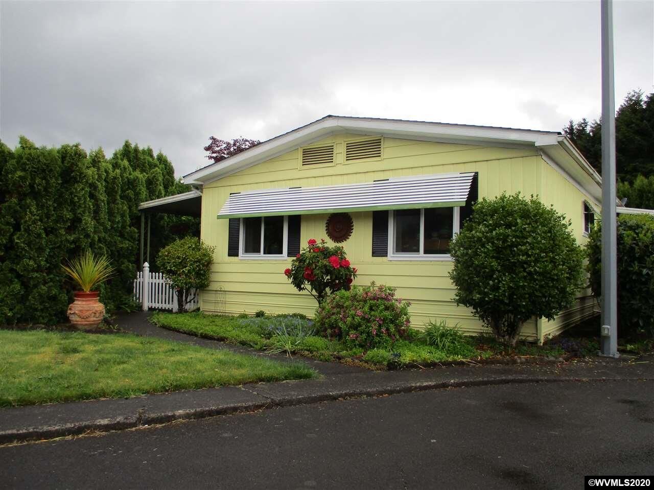 Property Photo: 2232 42nd (#312) Av SE 312 OR 97317