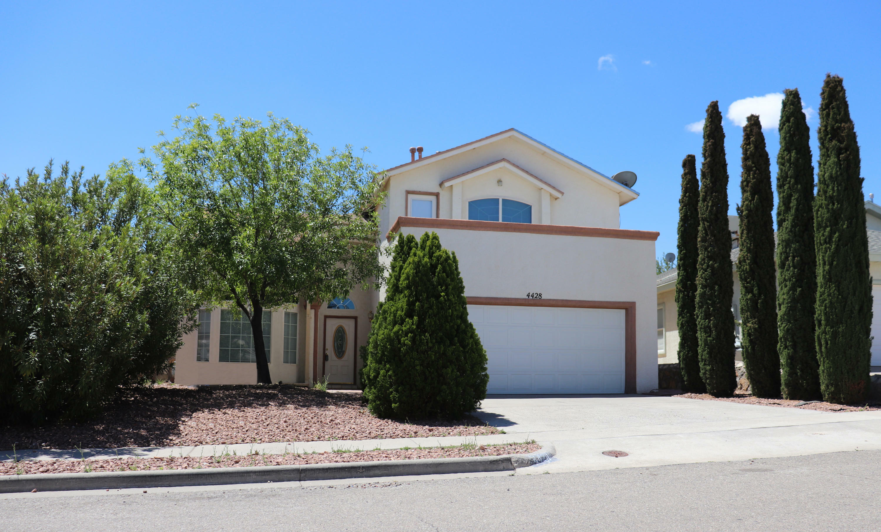 Property Photo:  4428 Loma Clara Court  TX 79934 