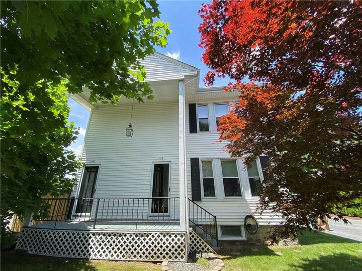 141 Kenwood St  Woonsocket RI 02895 photo