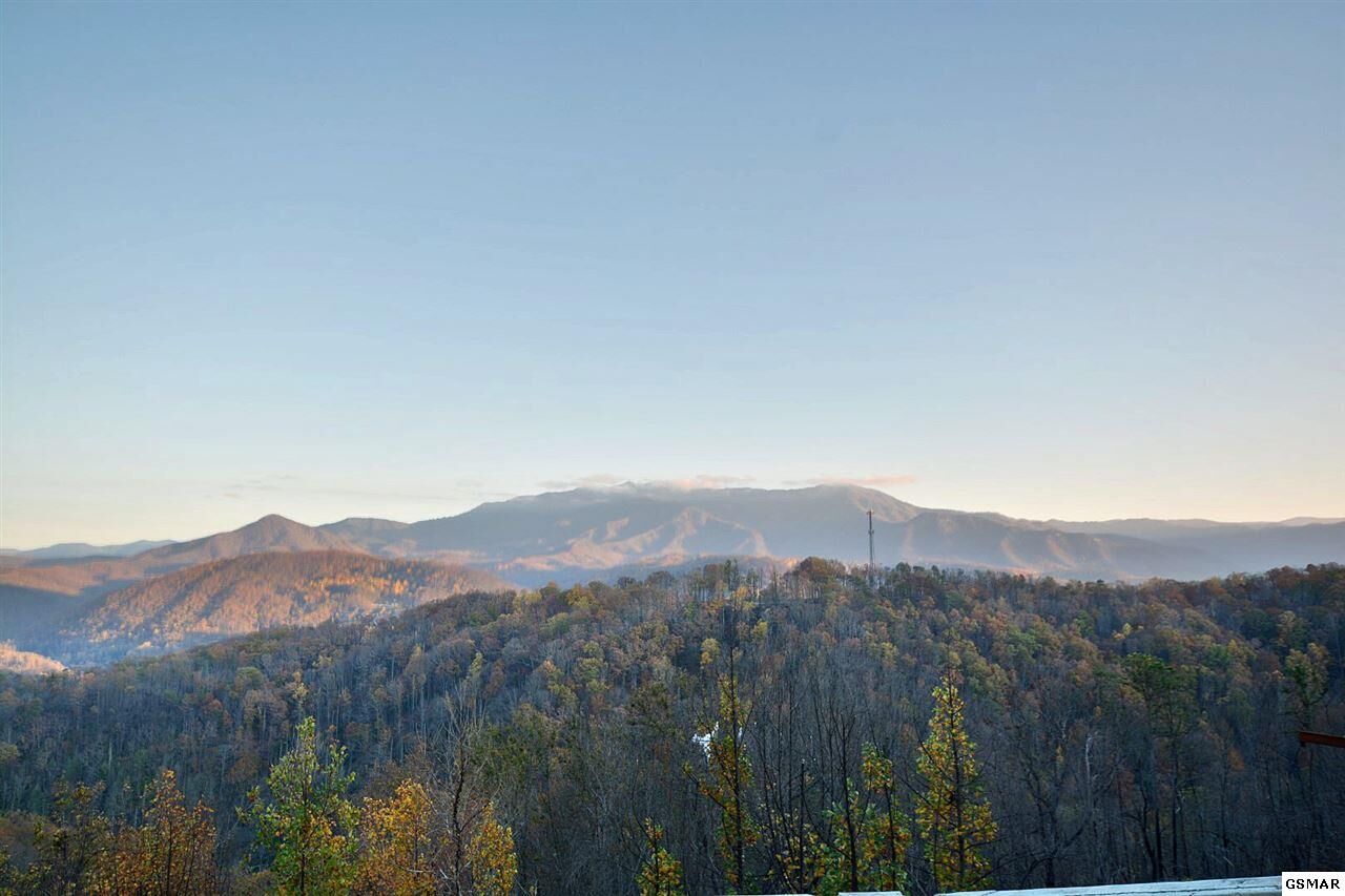 Property Photo:  830 Village Loop Road  TN 37738 