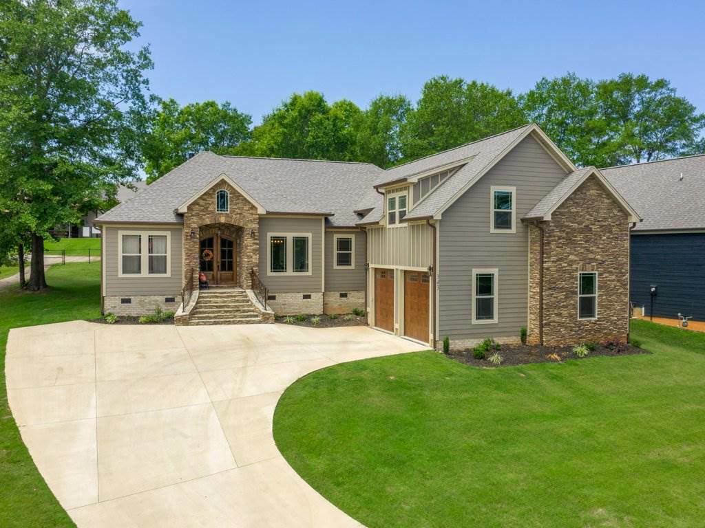 Property Photo:  343 Copper Creek Cir  SC 29349 