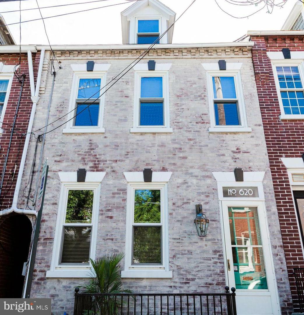 Property Photo:  620 Saint Joseph Street  PA 17603 