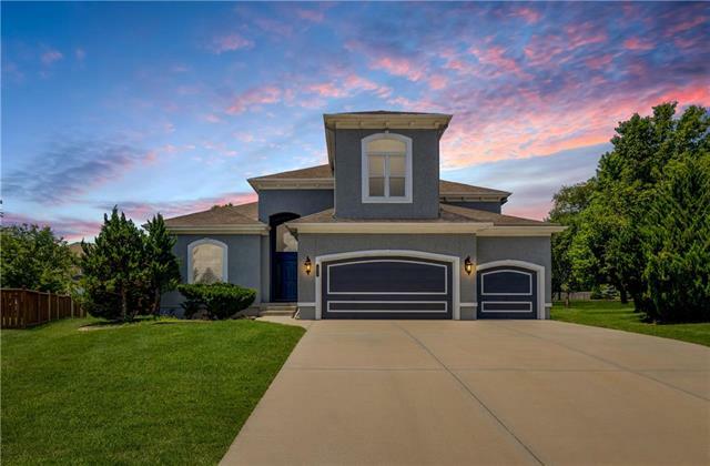 Property Photo: 13824 Gillette Street KS 66221