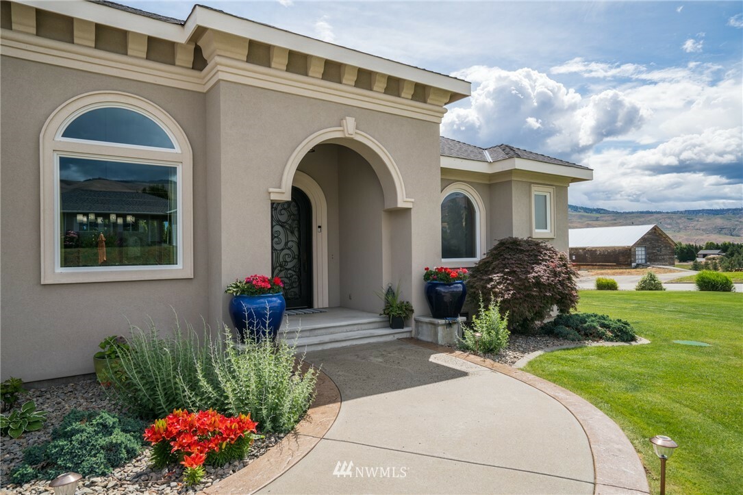 Property Photo:  3635 Ridgeview Boulevard  WA 98801 