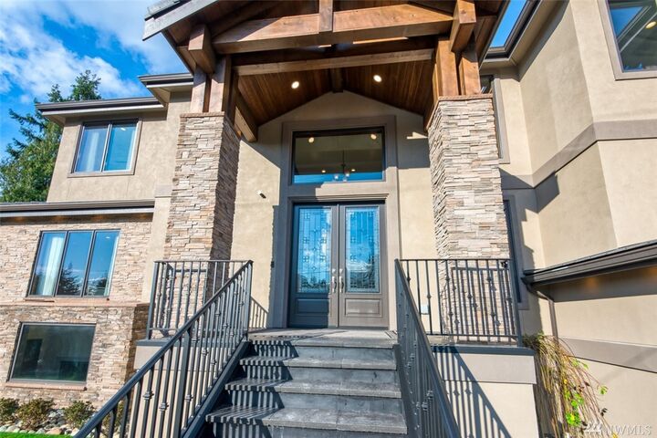 Property Photo: 10426 NE 15th Street WA 98004